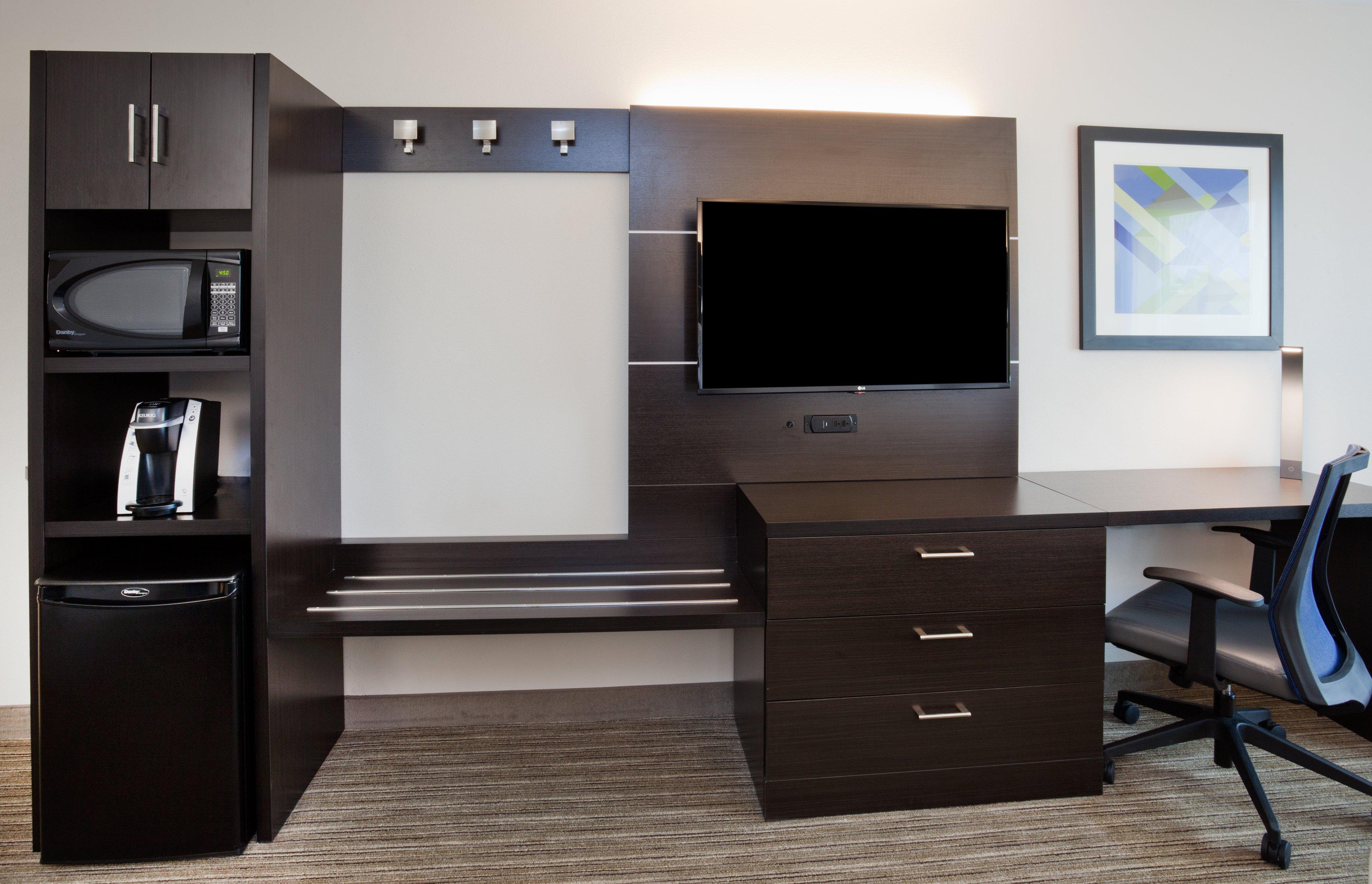 Holiday Inn Express & Suites - Dickinson By Ihg Exterior foto
