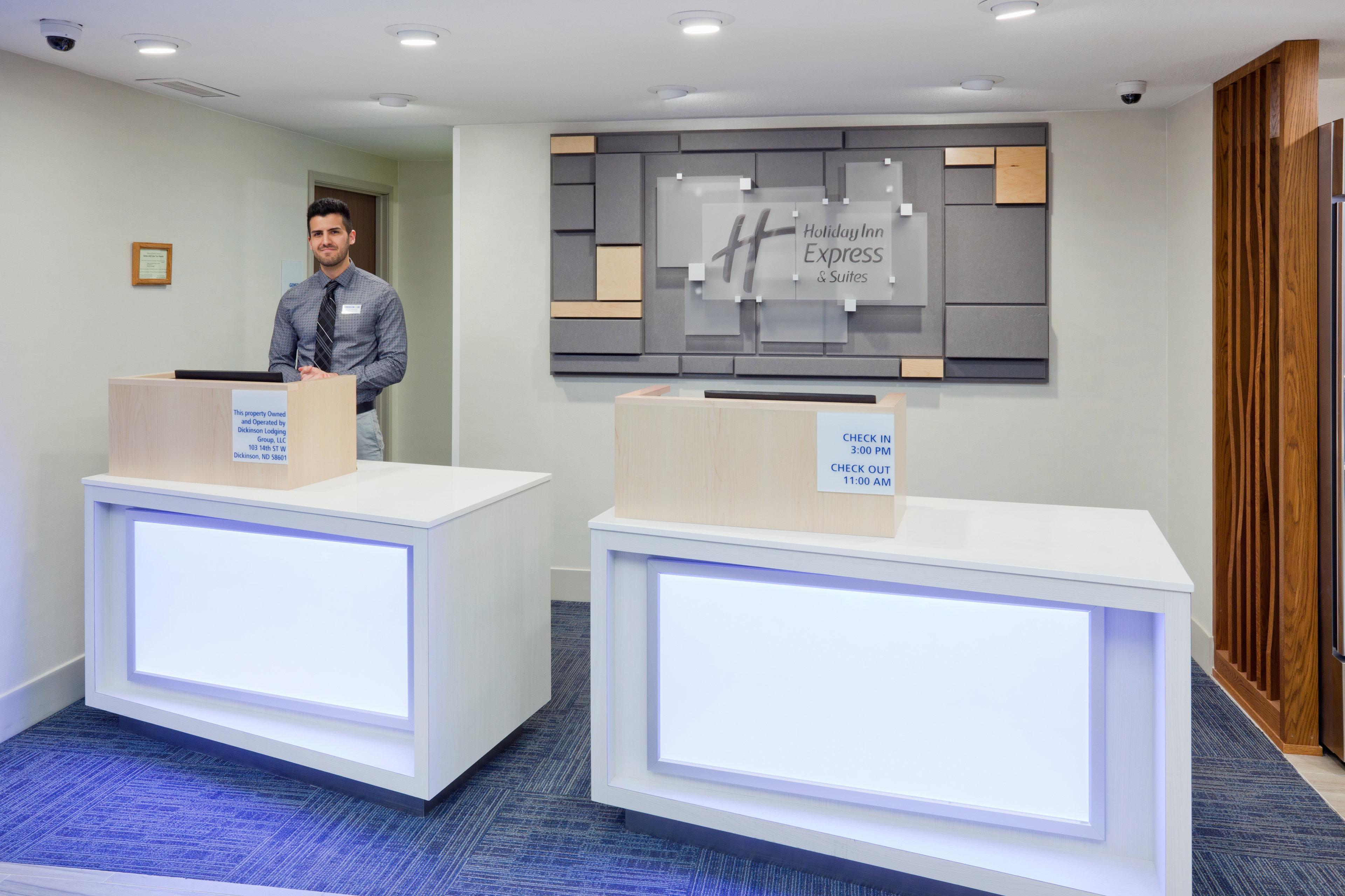 Holiday Inn Express & Suites - Dickinson By Ihg Exterior foto